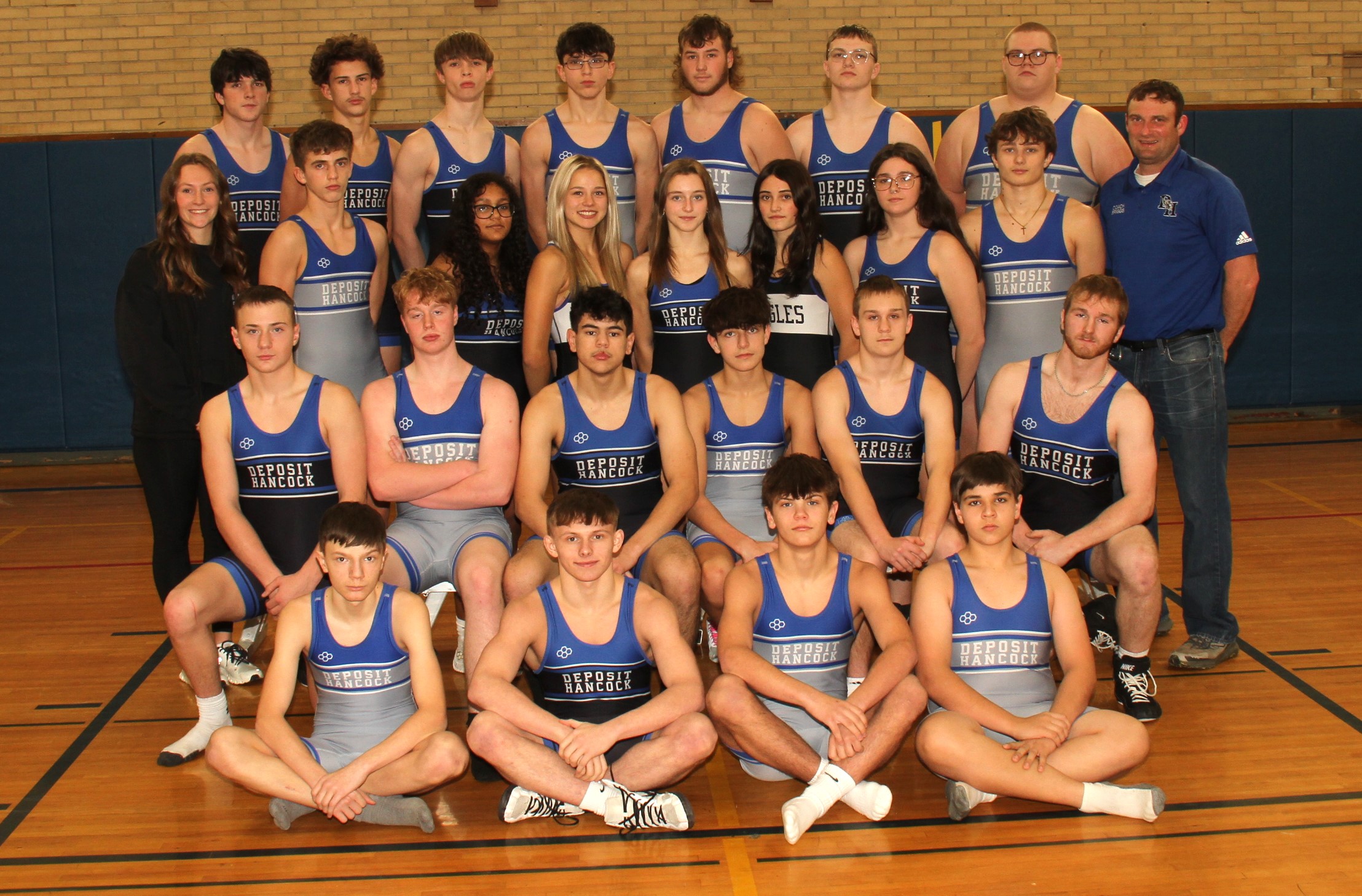 D-H Varsity Wrestling