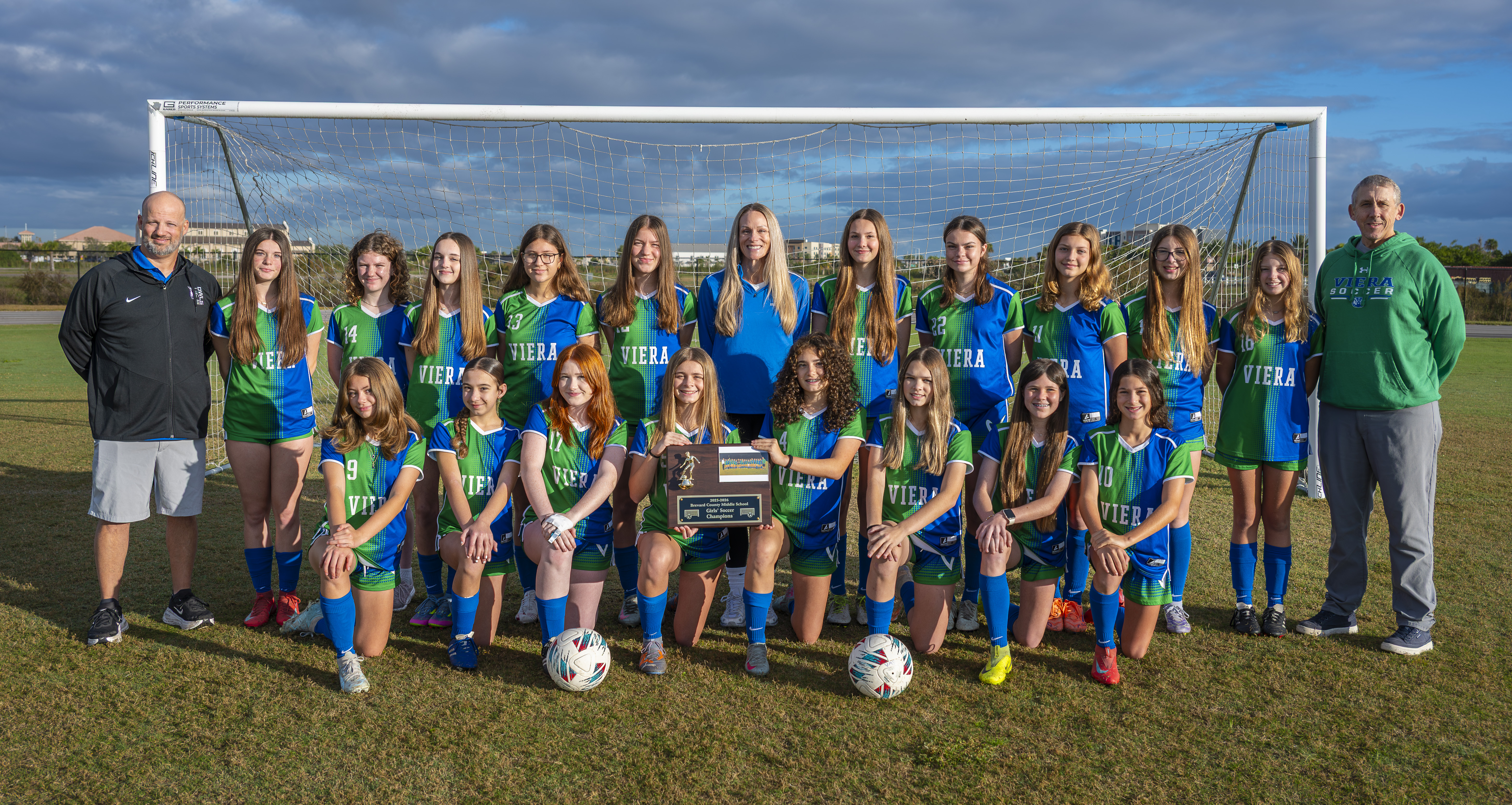 girls soccer team photo