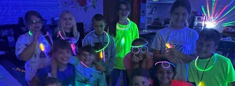 Glow party