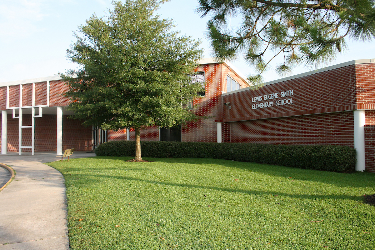 smith elementary school photo