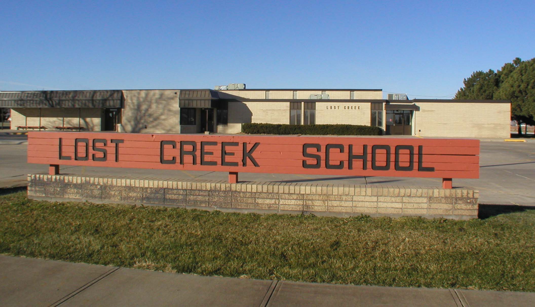 Lost Creek Elementary - Entrance - Exterior