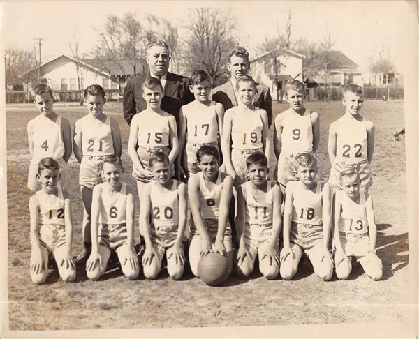 bossier school  old basketball team headshot