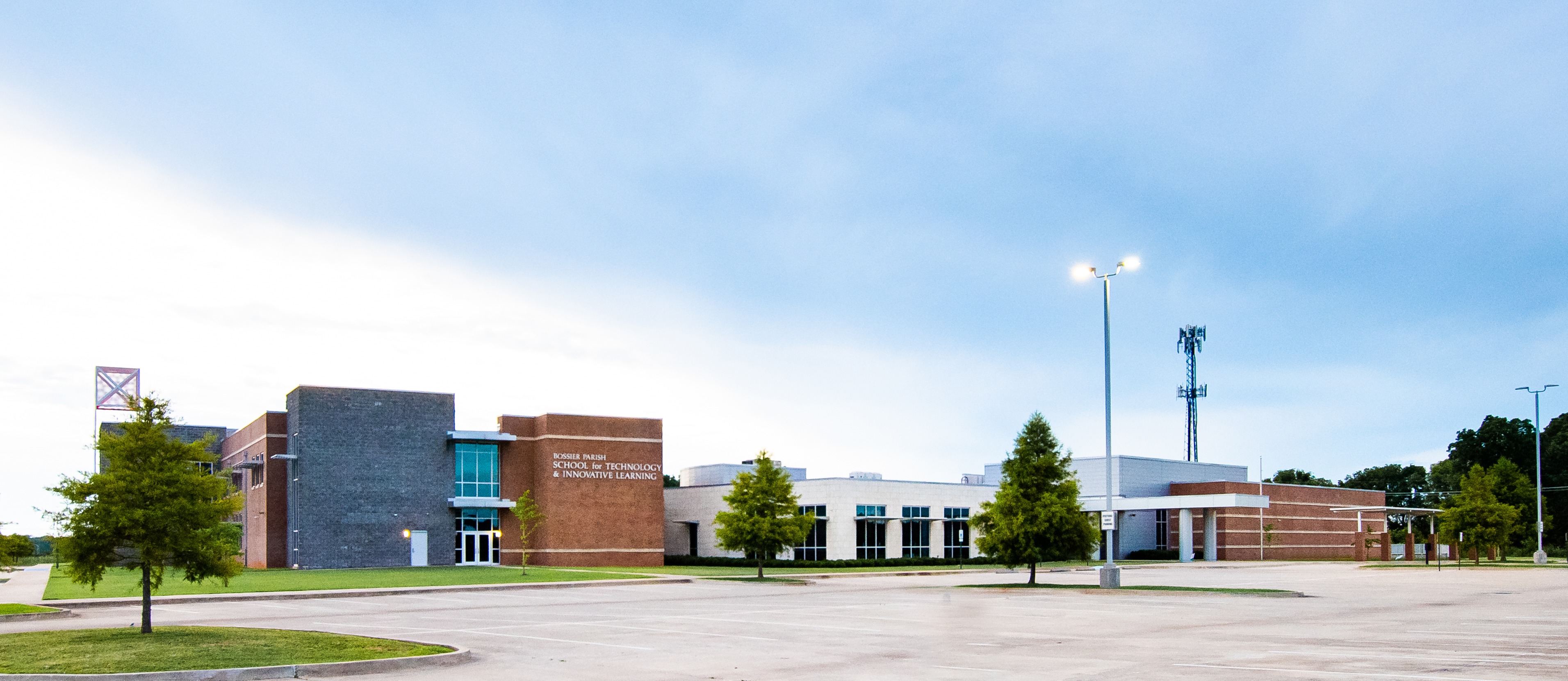 Picture of the Bossier Parish School for Technology building