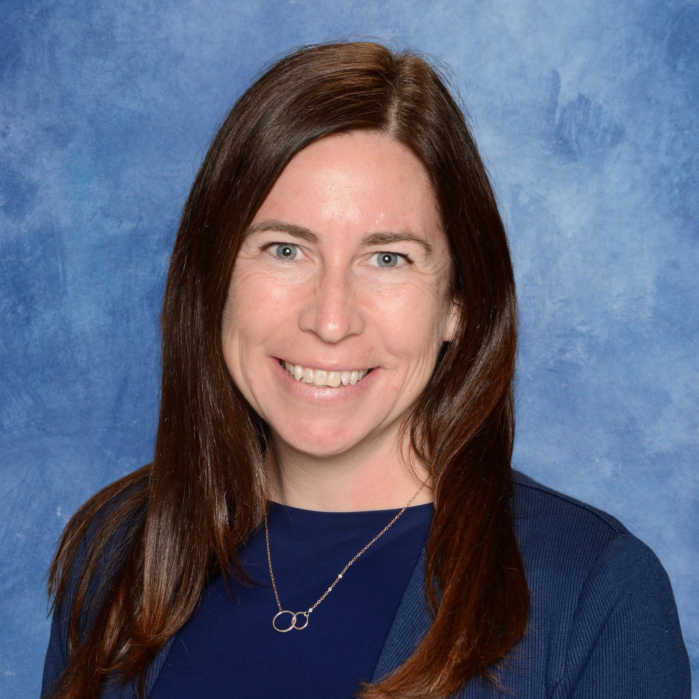 Photo of Kelly Barry