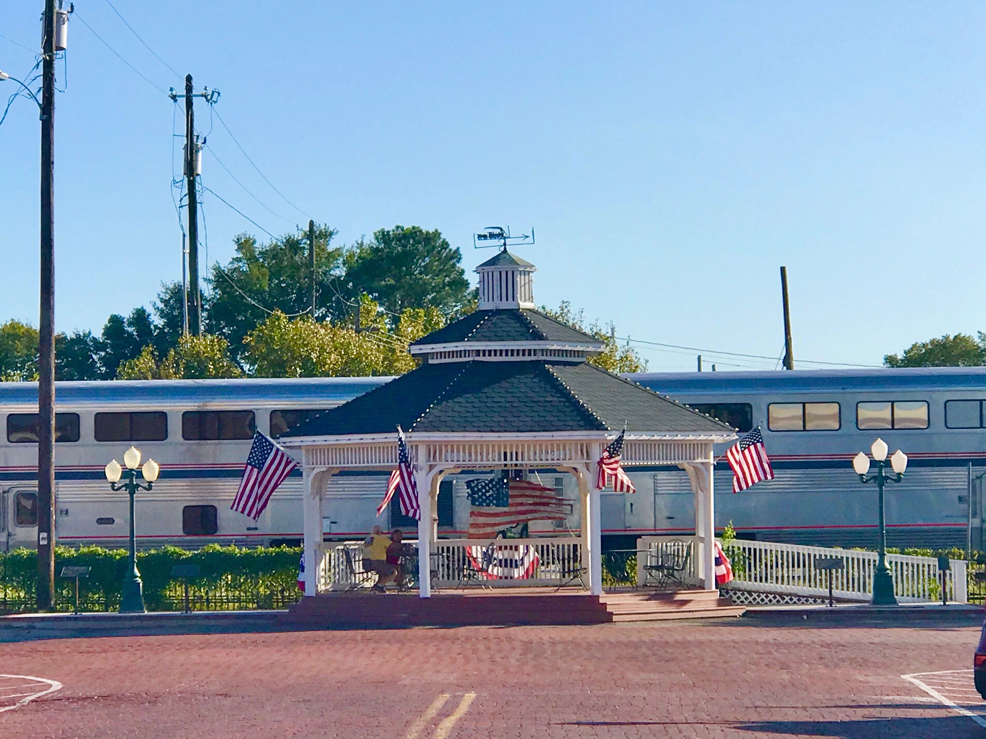 Mineola Gazebo w/Amtrak Stopped
