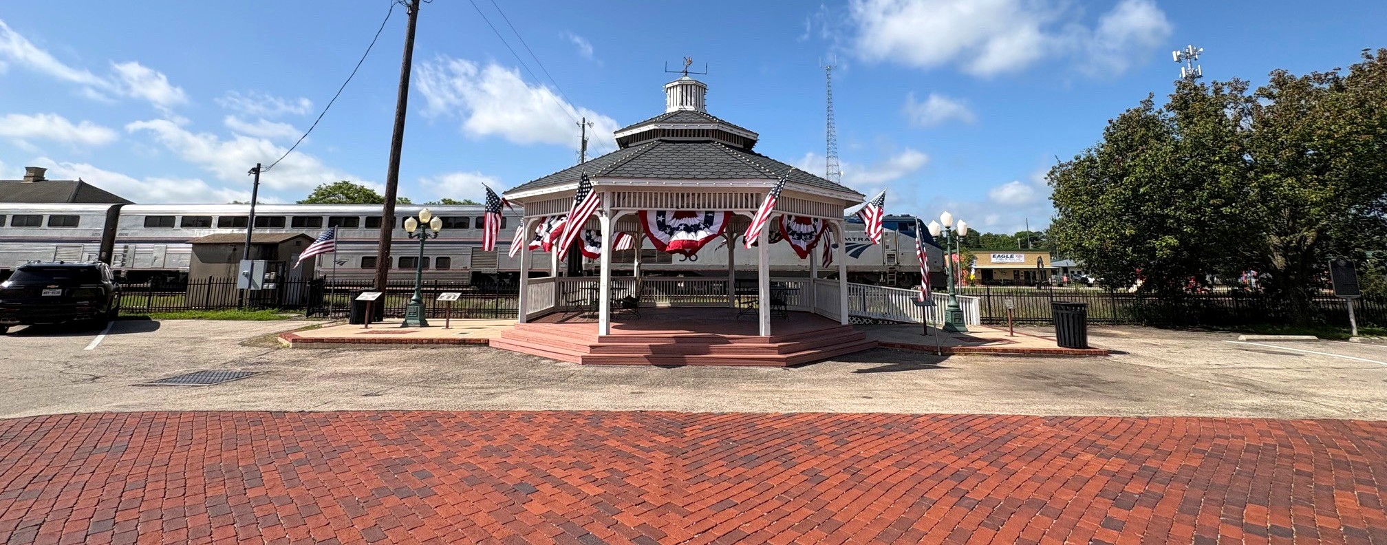 Mineola Gazebo Picture