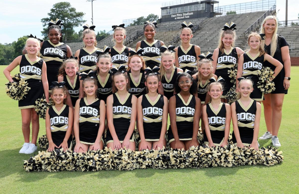 Middle School Cheerleading Squad