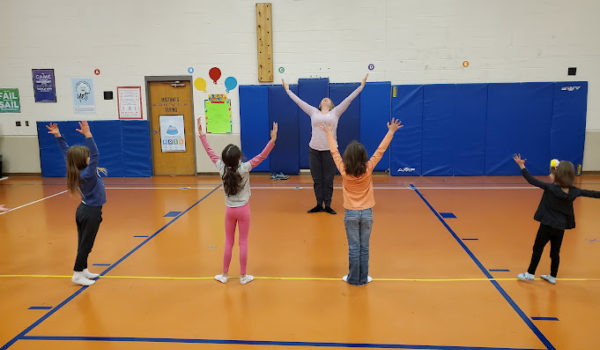 kids in yoga class