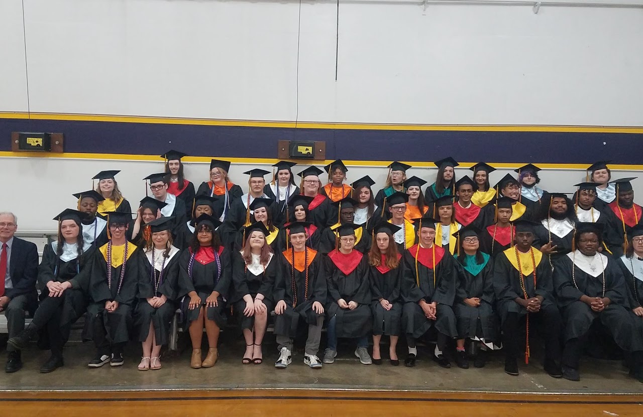 2023 Graduation Group Photo