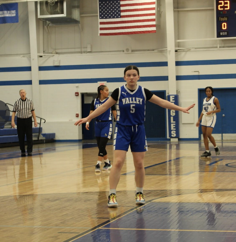 students in the court playing