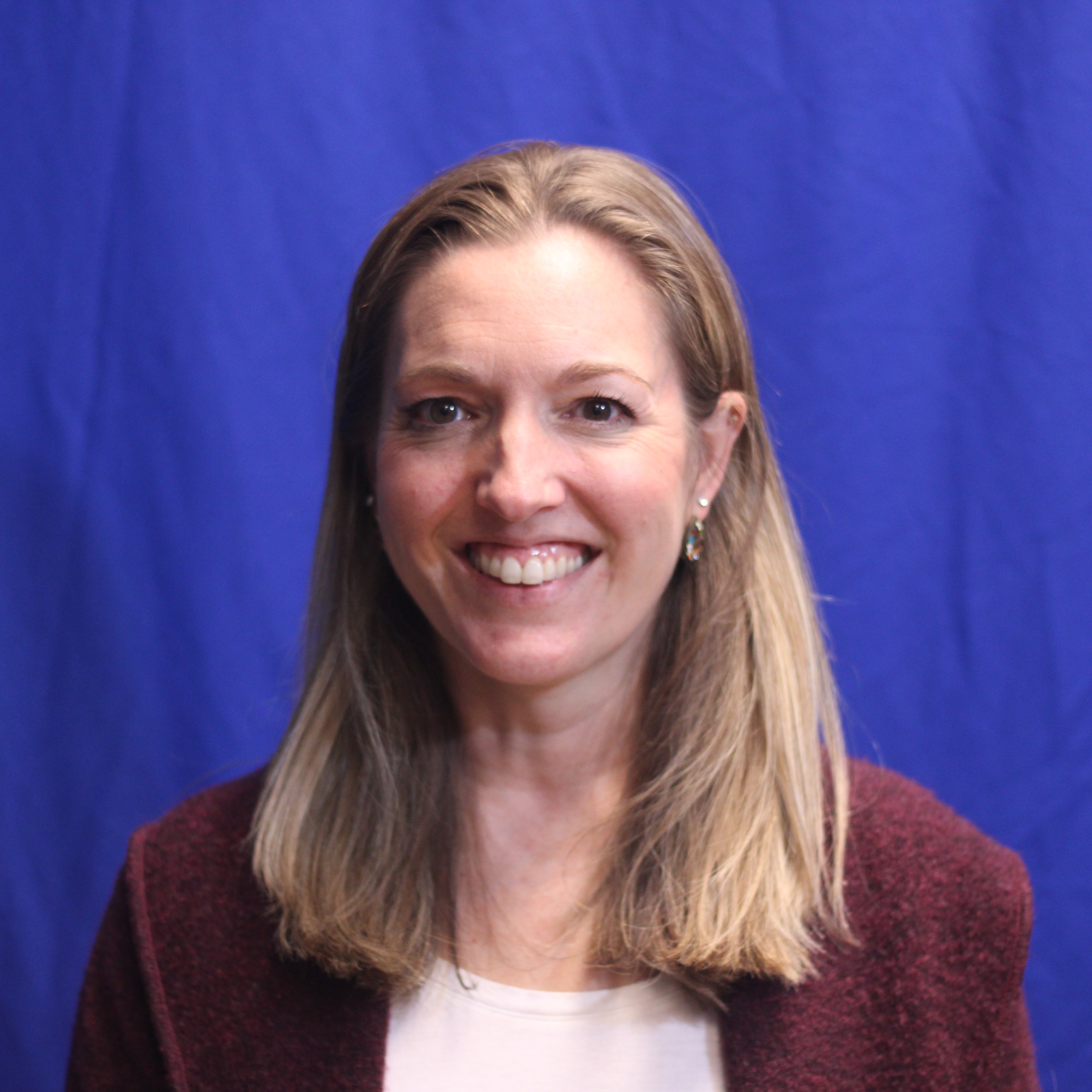 Principal   Jennie Currin  headshot