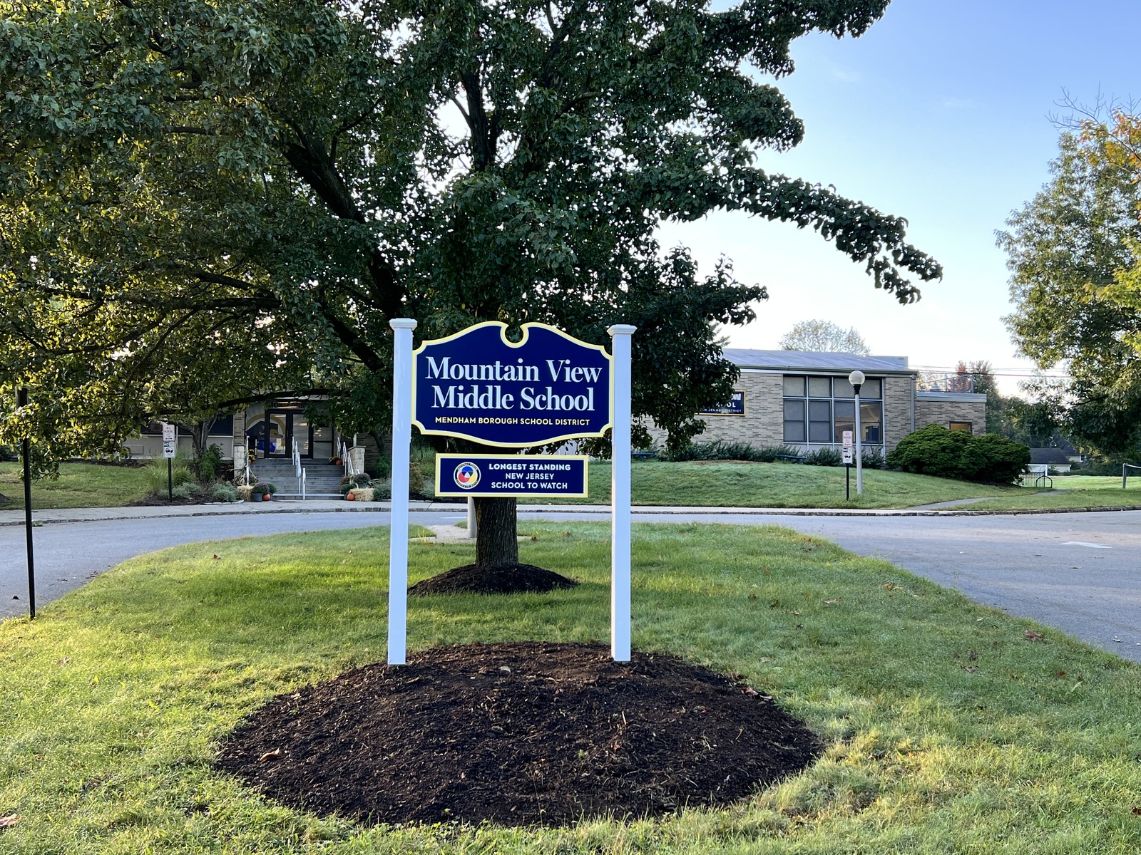 Home MENDHAM BOROUGH SCHOOL DISTRICT