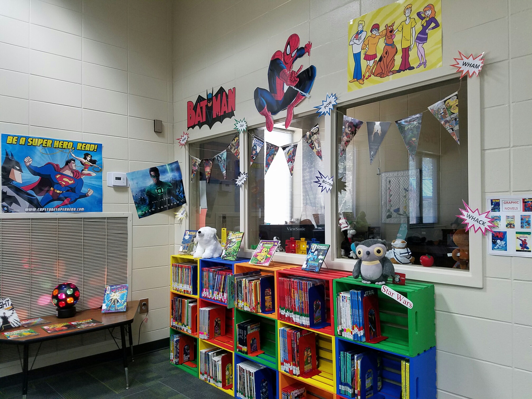 library wall with bookshelf and decorations