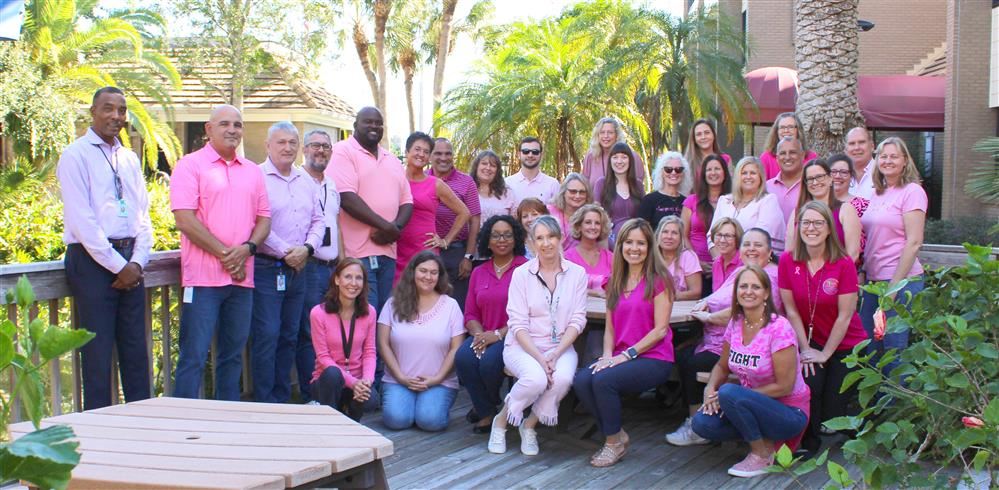 saratotas teacher wear pink