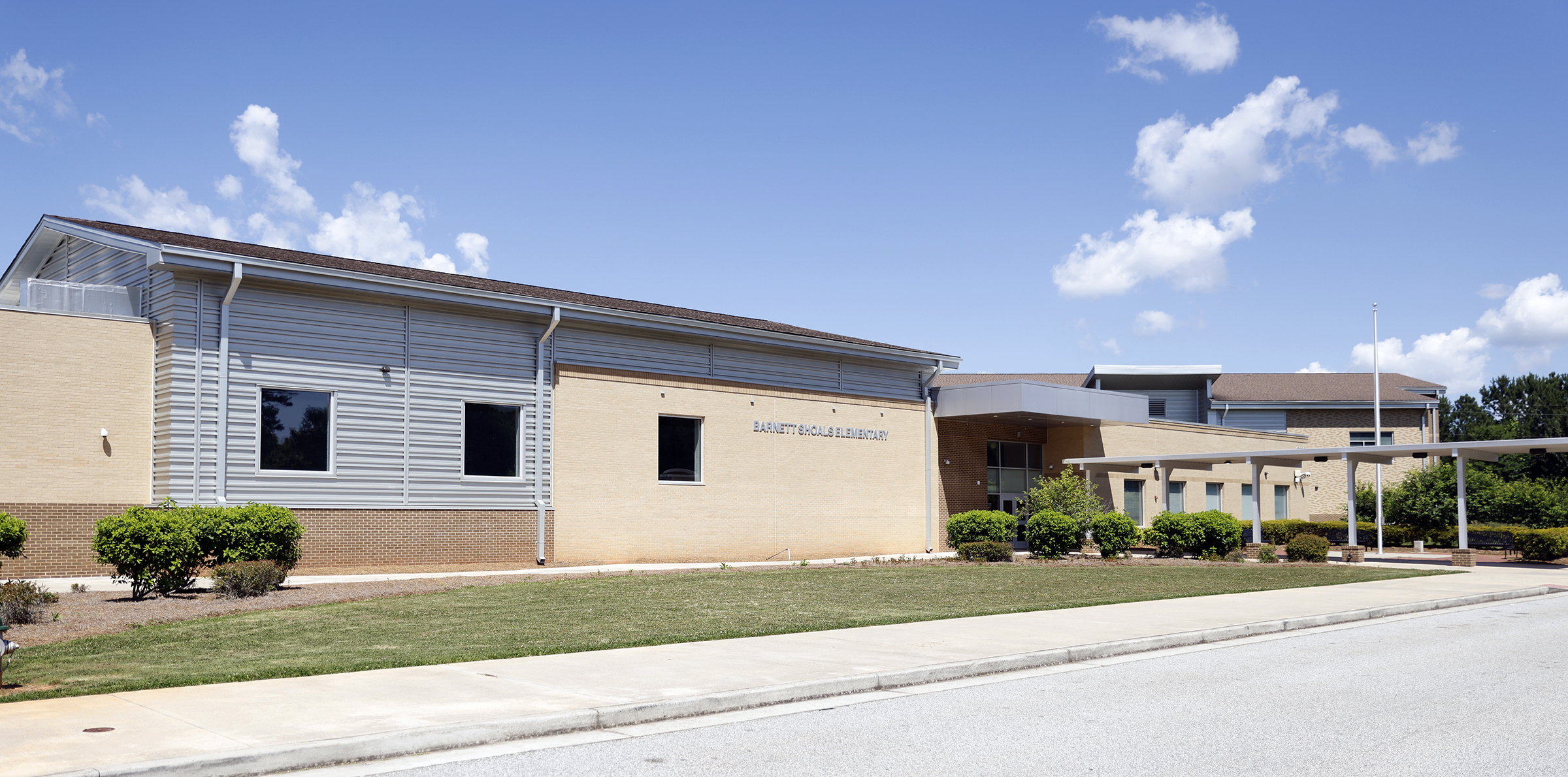 Barnett Shoals front exterior