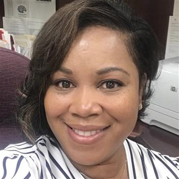 Ericka Wade headshot