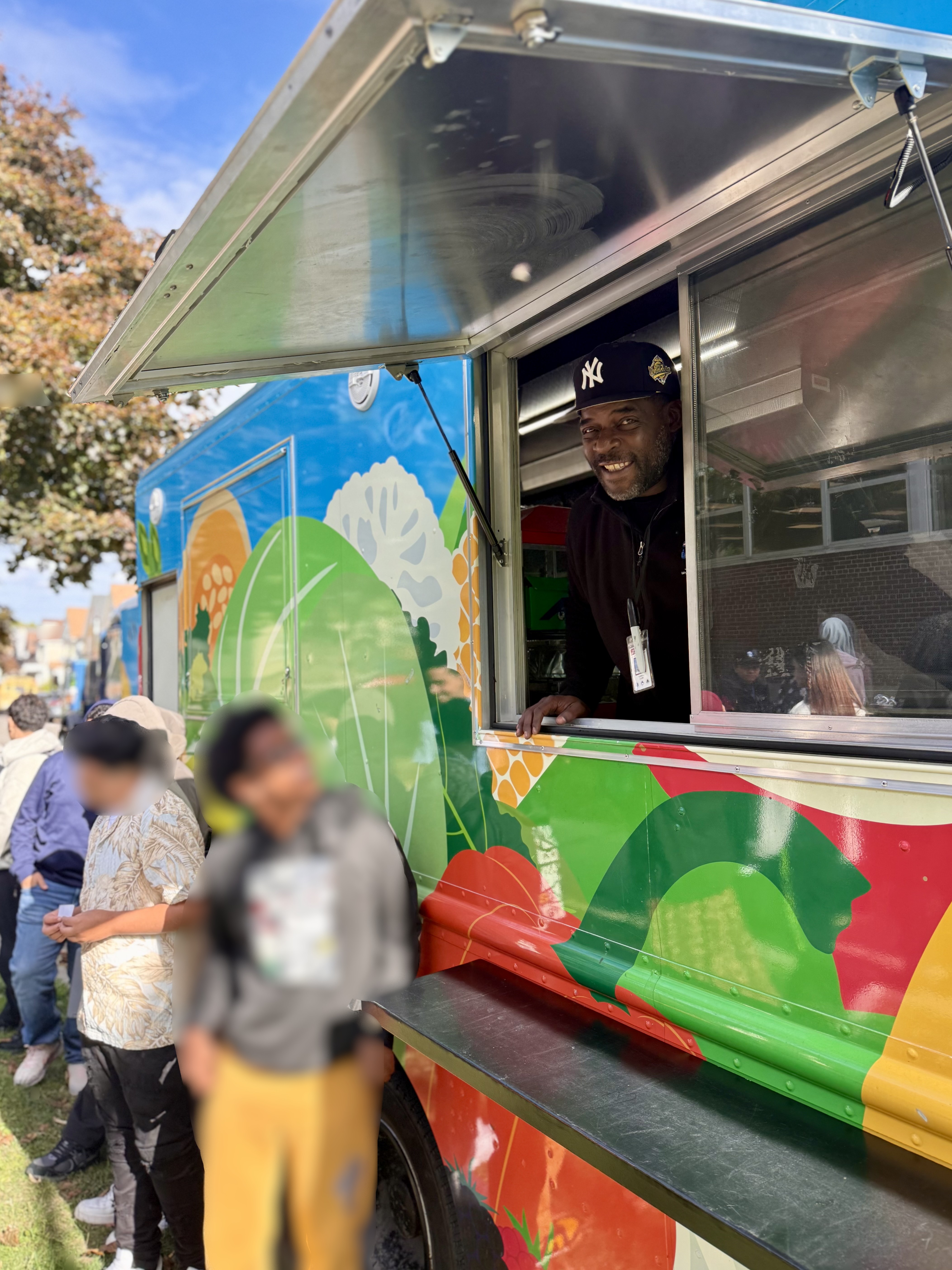 School 198- 10.17.25 Food Truck during National Lunch Week 10/14-10/17/2025