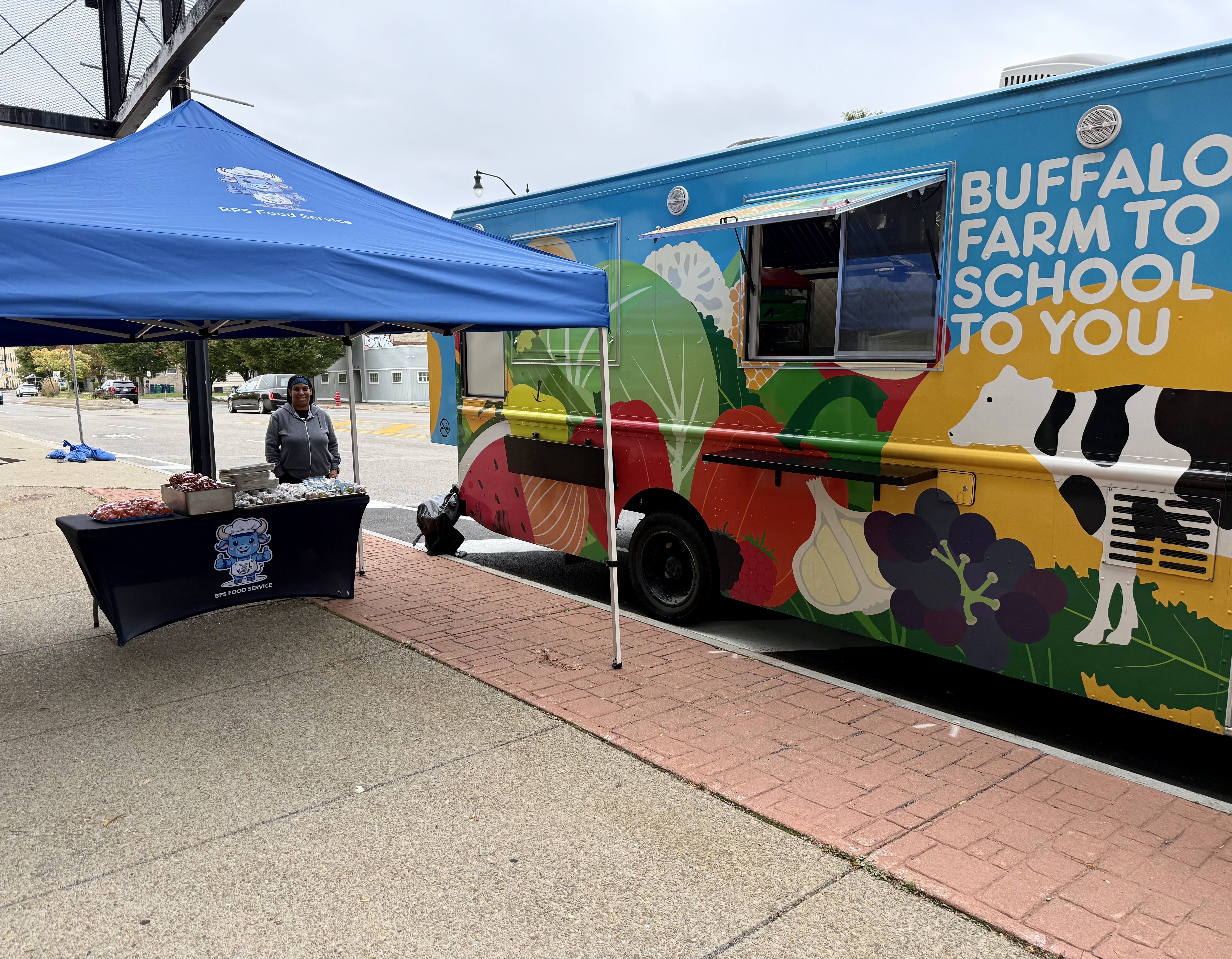 School 198- 10.17.2025 Students enjoying the Food Truck during National School Lunch Week 