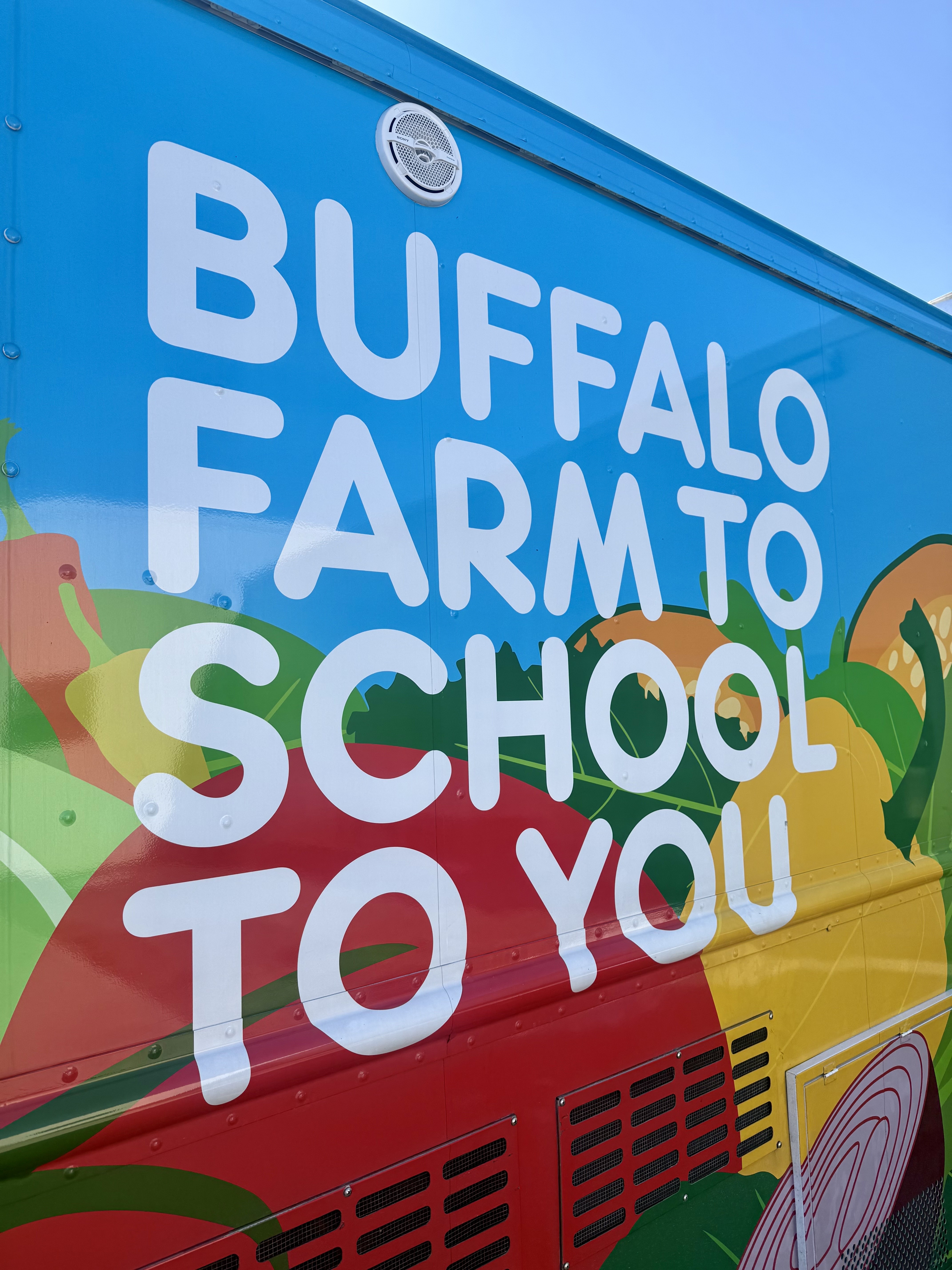 NATIONAL SCHOOL BREAKFAST WEEK PICTURE FOOD TRUCK