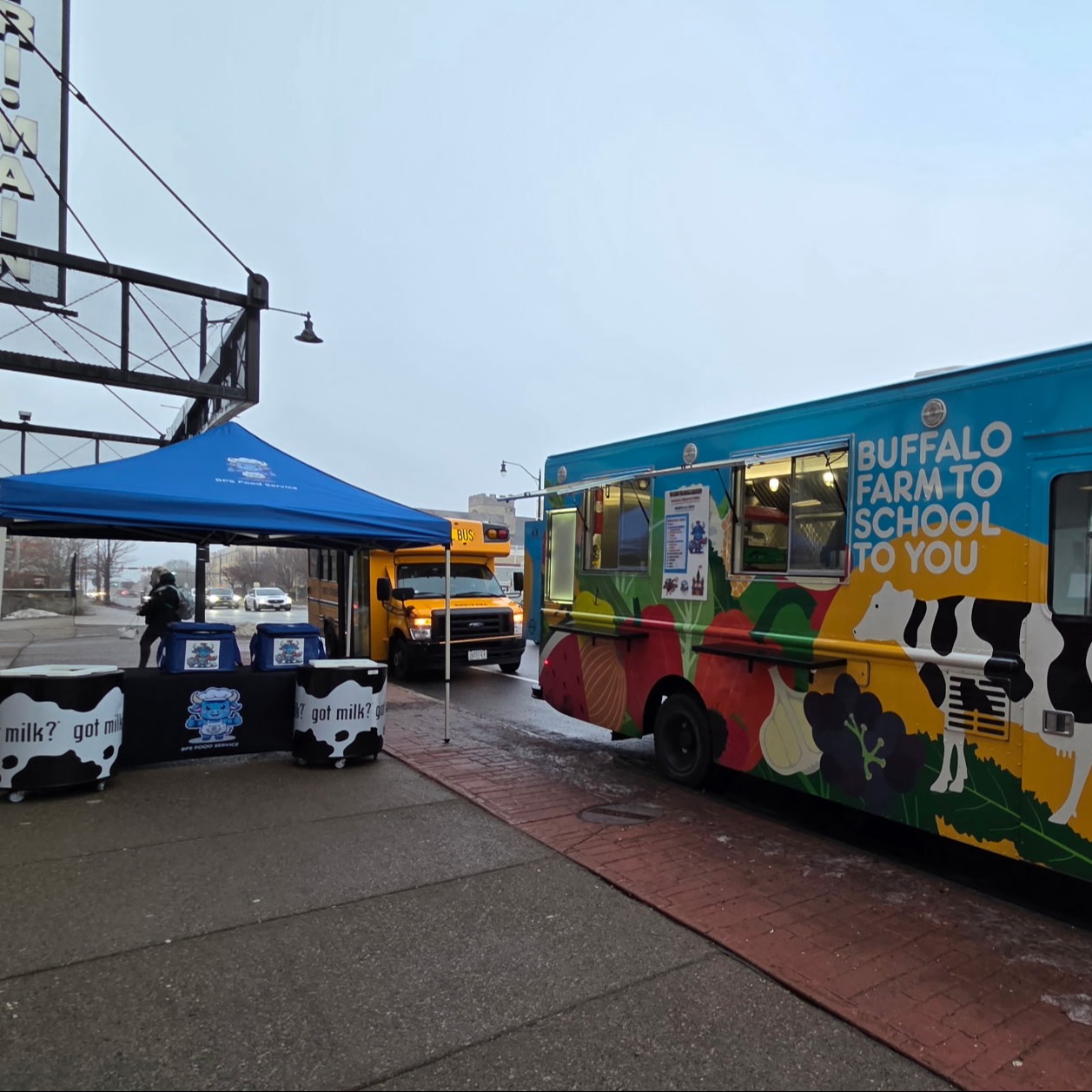 NATIONAL SCHOOL BREAKFAST WEEK. FOOD TRUCK AT RESEARCH  LAB HIGH SCHOOL