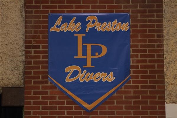 Lake Preston divers banner.