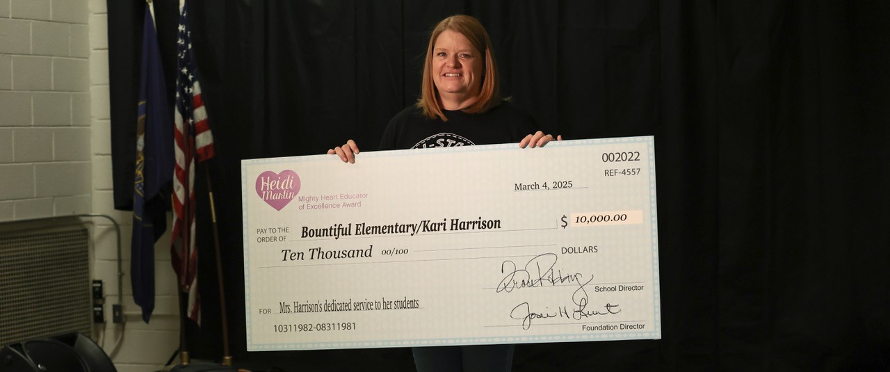 Kari Harrison Honored With Heidi Martin Mighty Educator of Excellence 