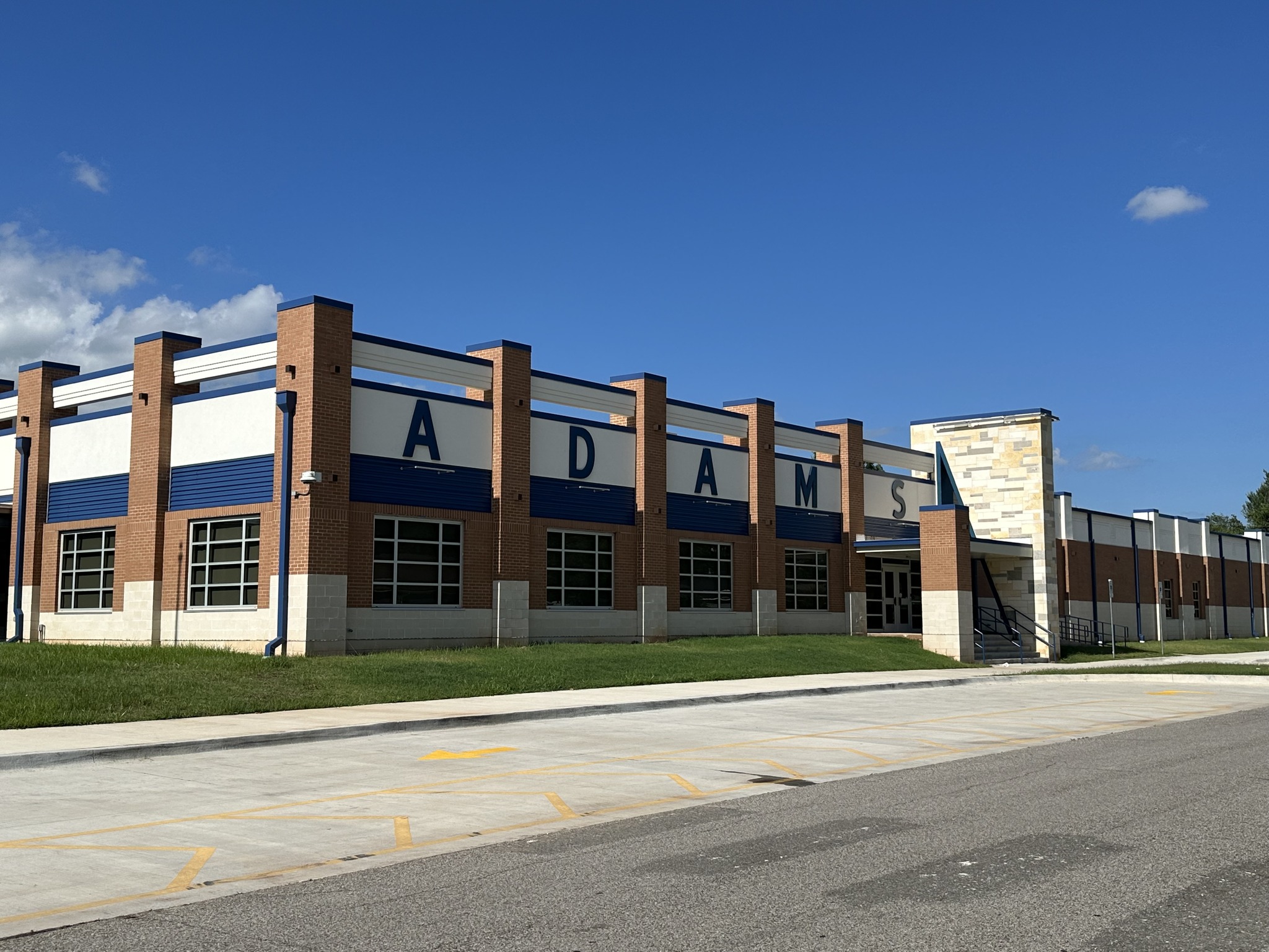 The front of Adams Elementary School