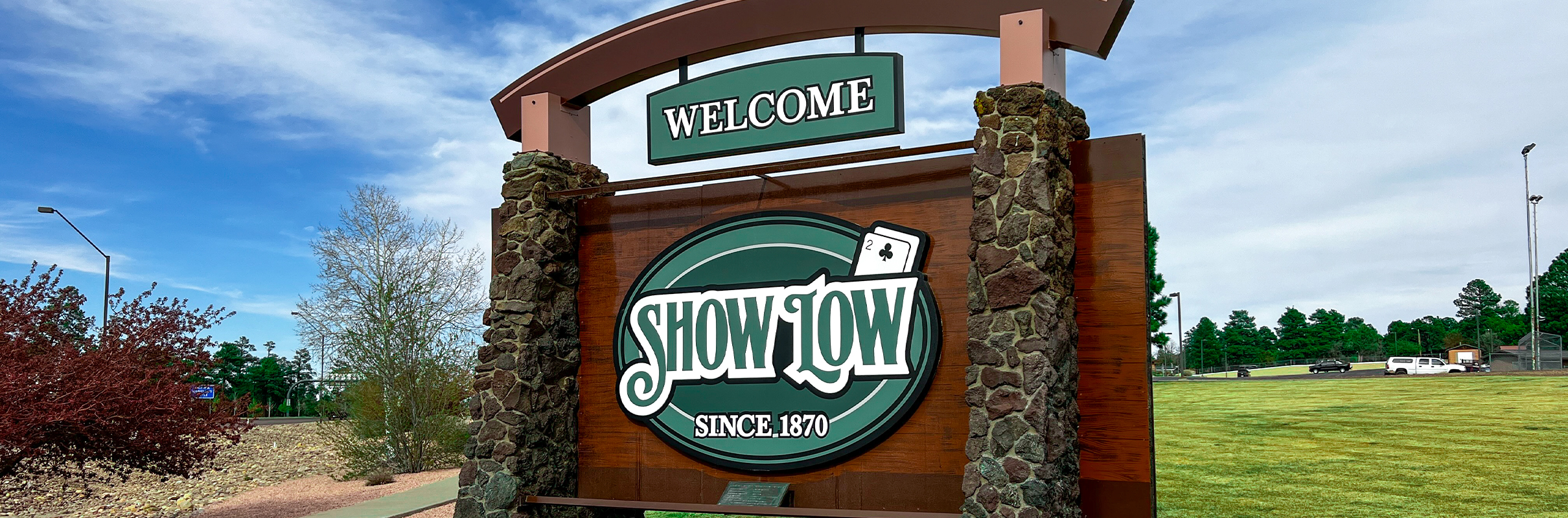 Show Low Welcome Sign