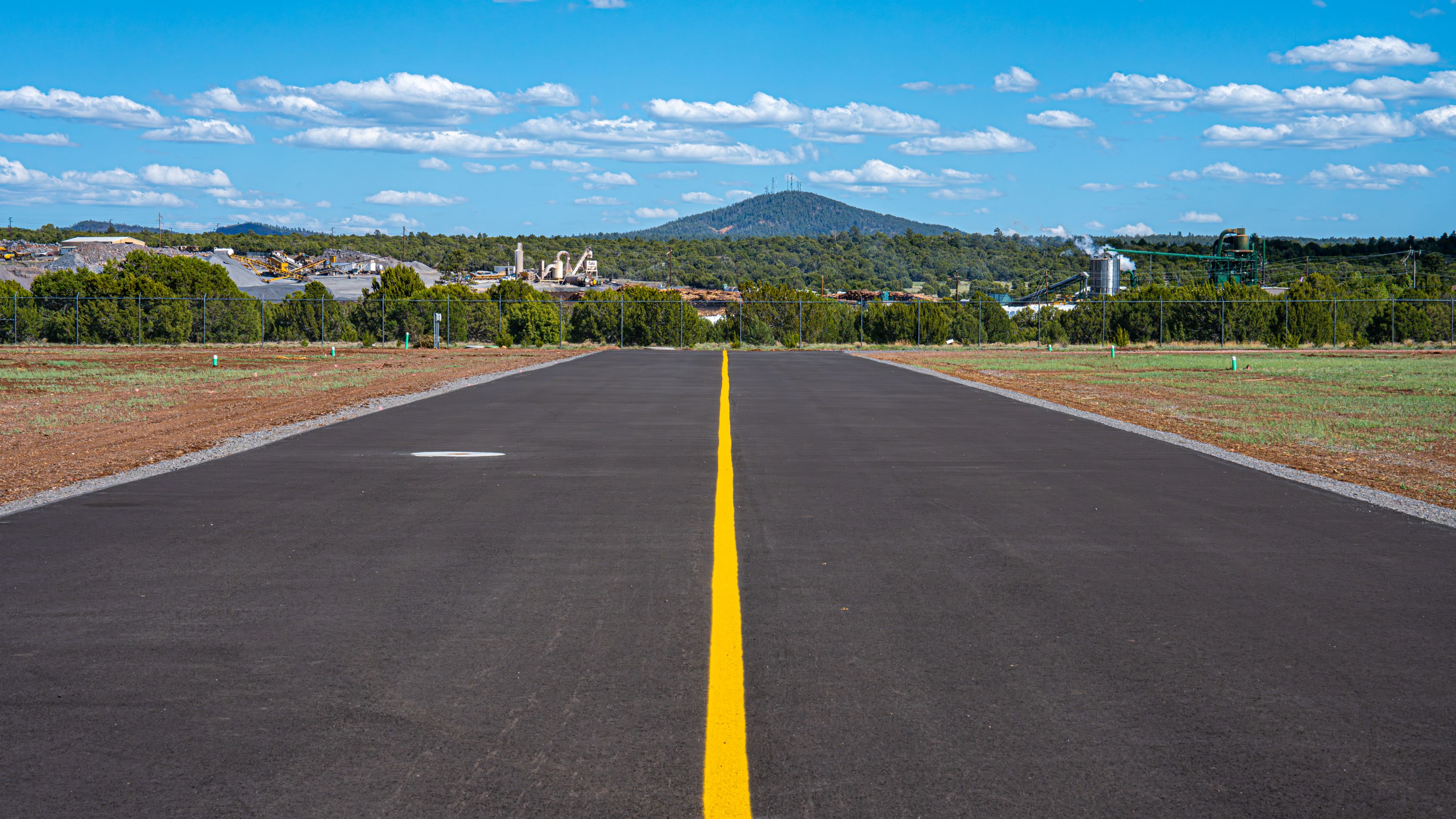 Show Low Regional Airport