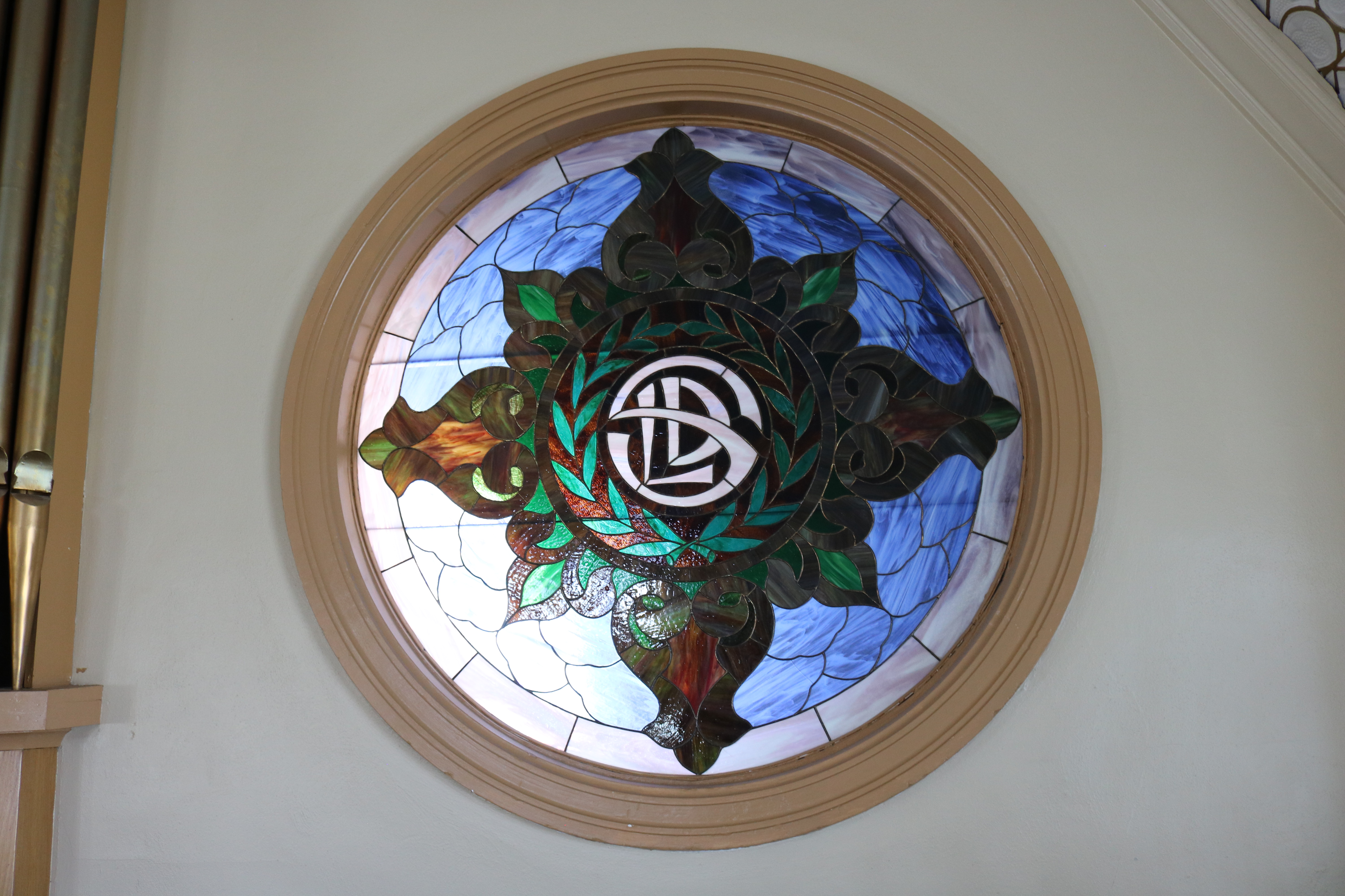 Stained glass circular window inside the Tabernacle