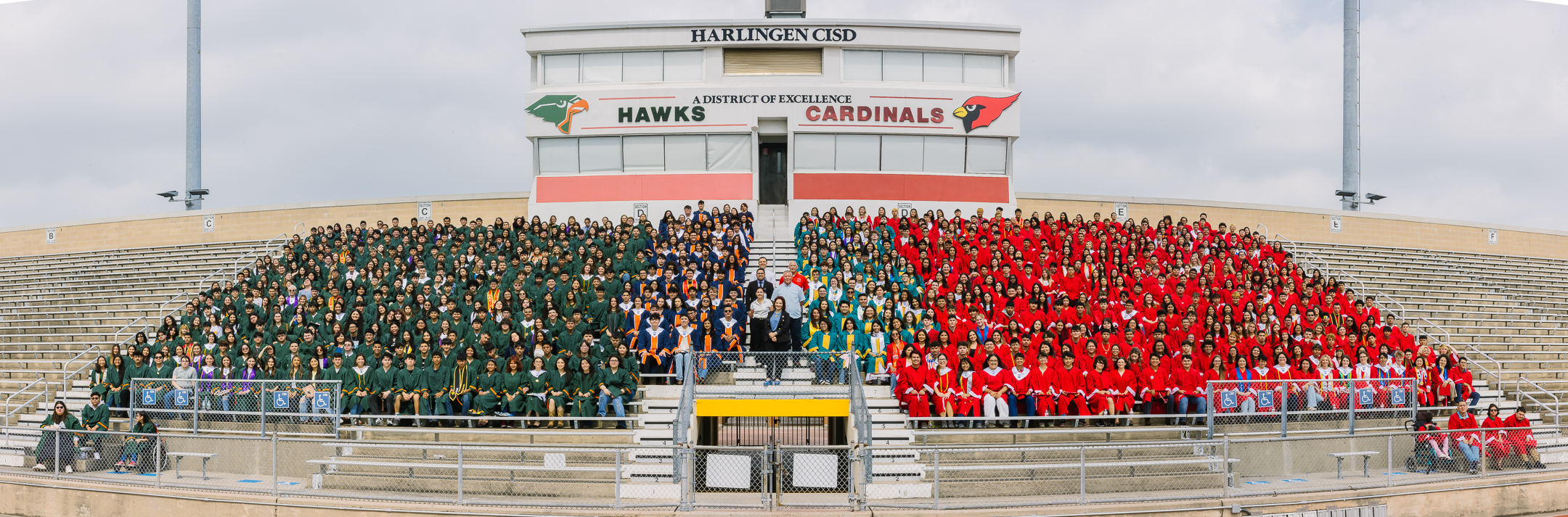 Senior Pano