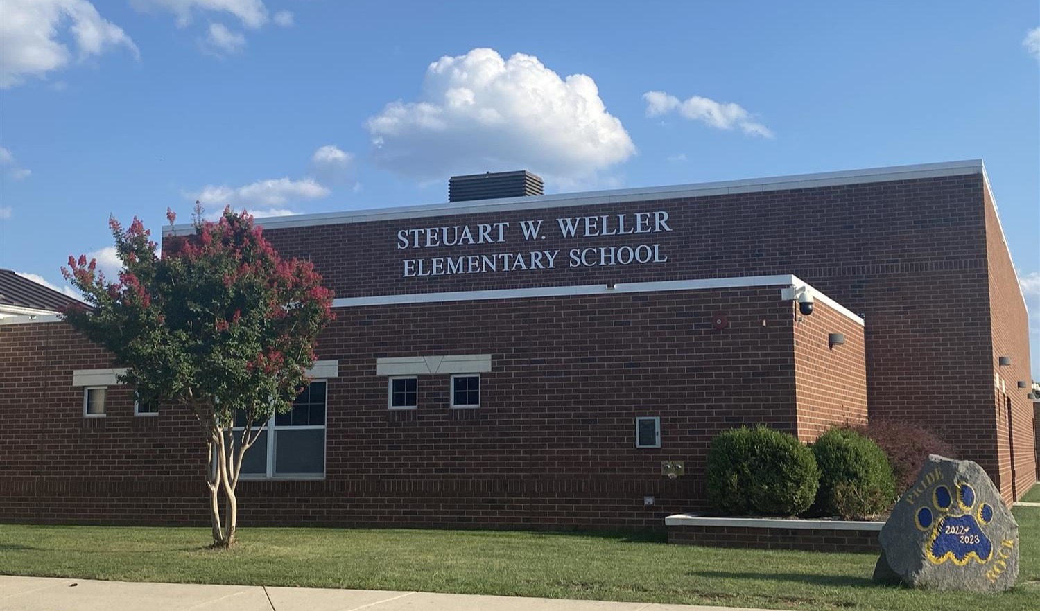 Steuart Weller Front entrance 