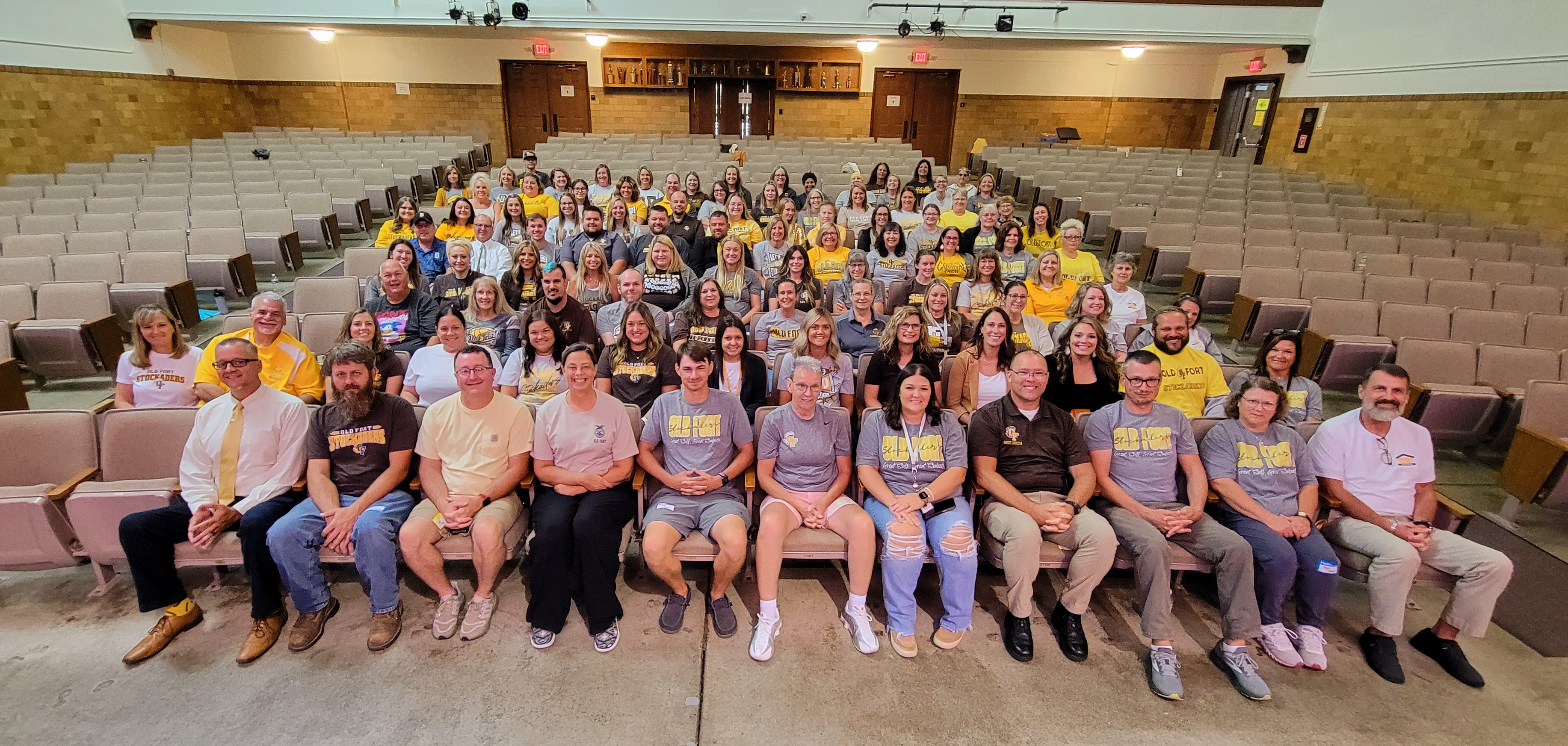 2025-26 Staff Picture