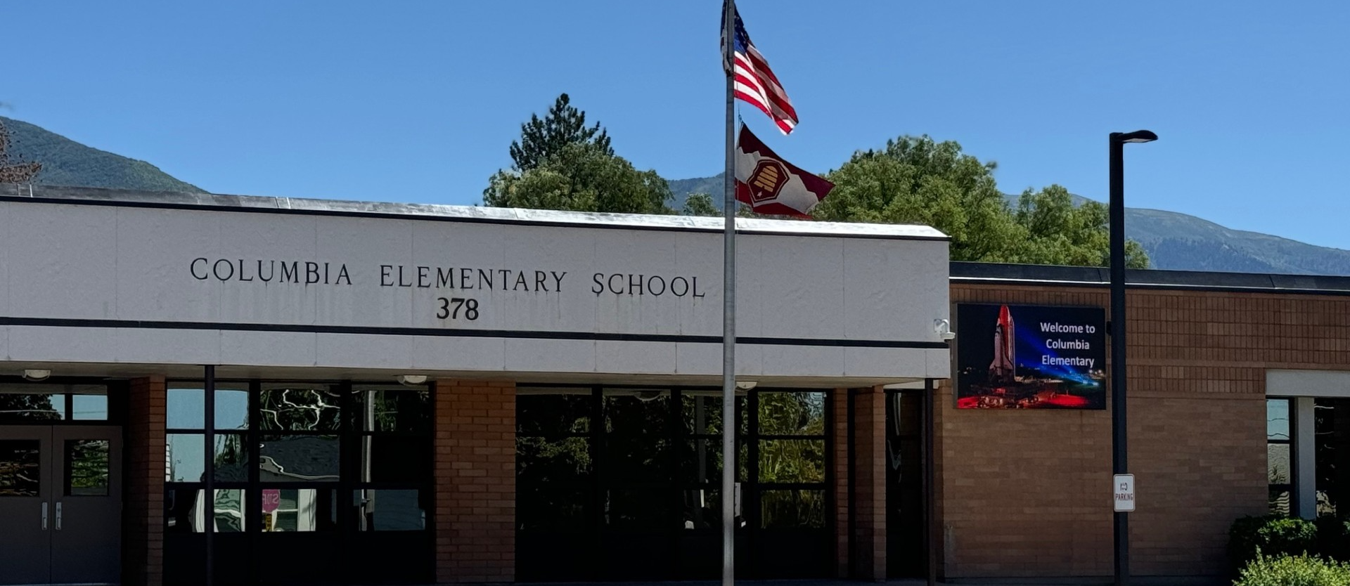 Exterior of Columbia Elementary