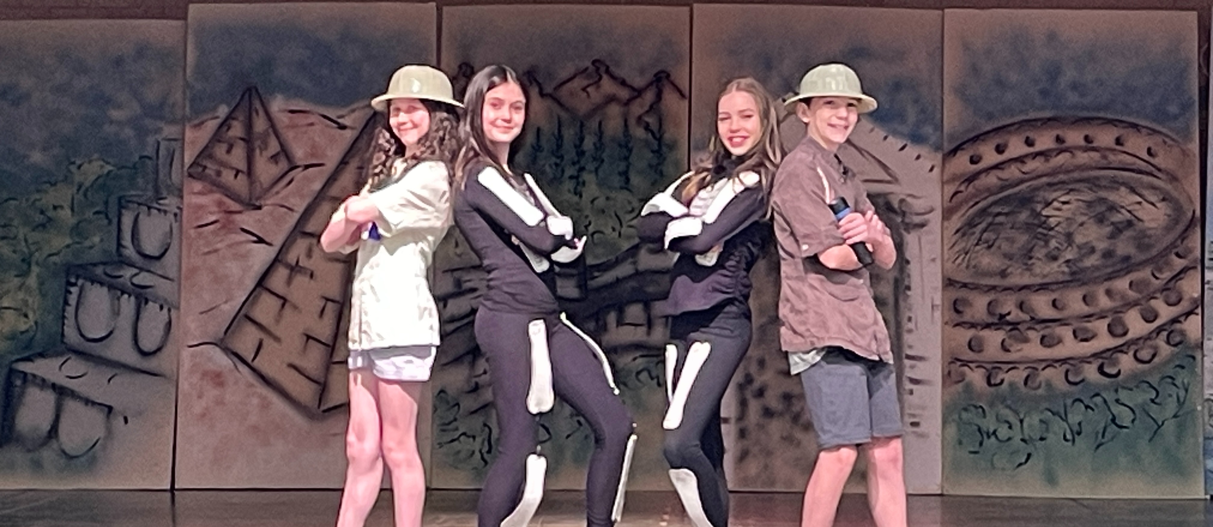 Students in Dig it Pay