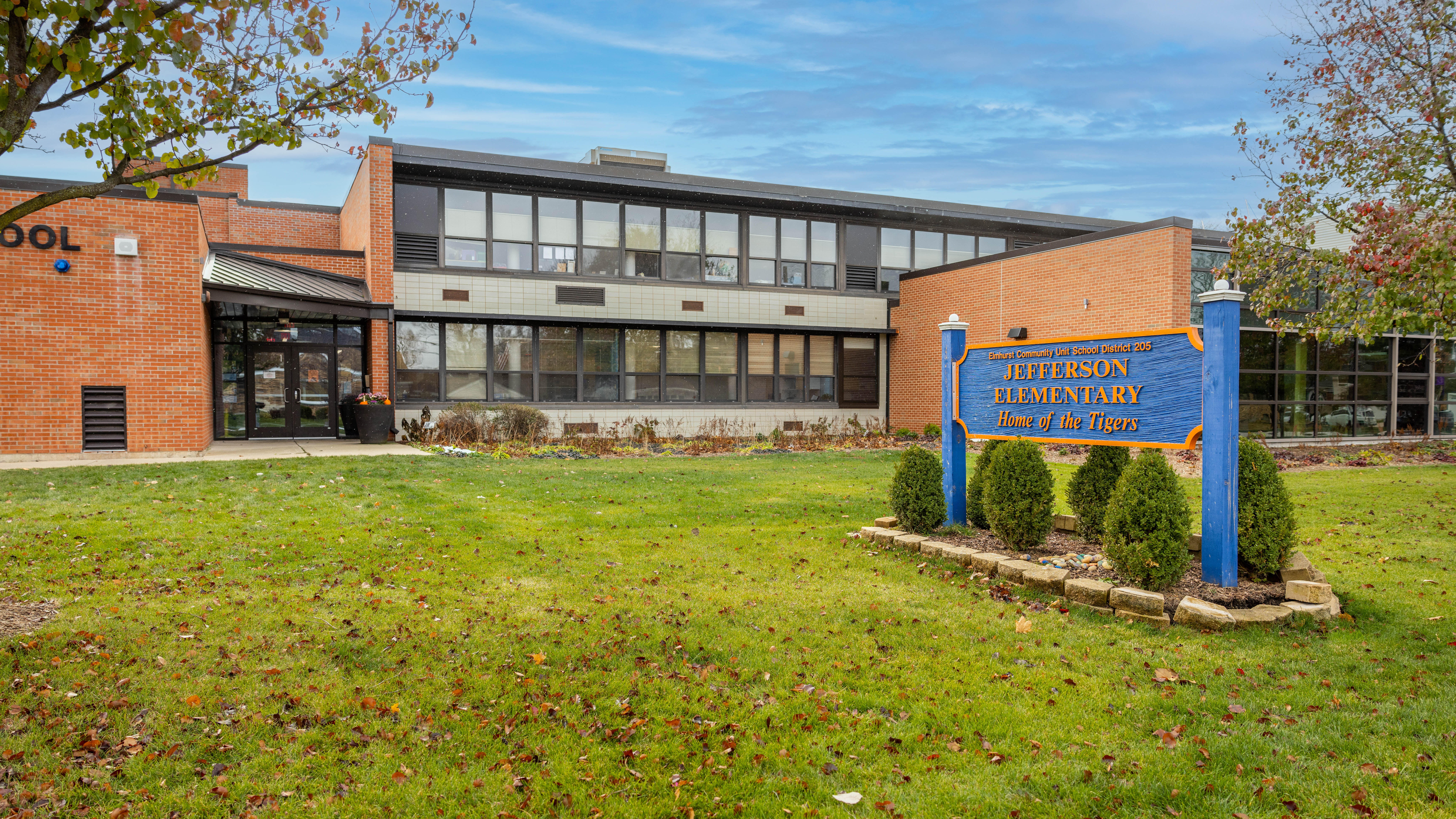 Exterior picture of Jefferson Elementary School