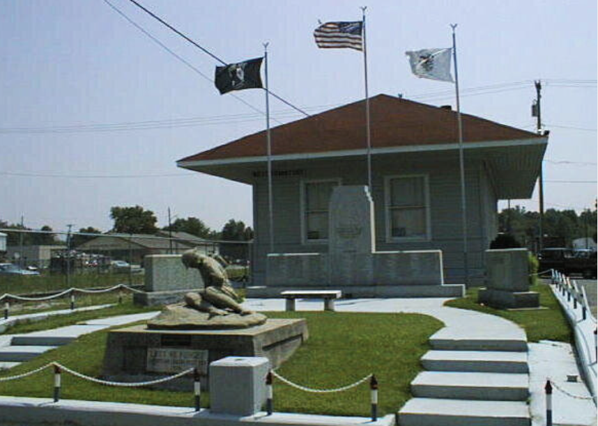 Veterans Military Museum — City of West Frankfort