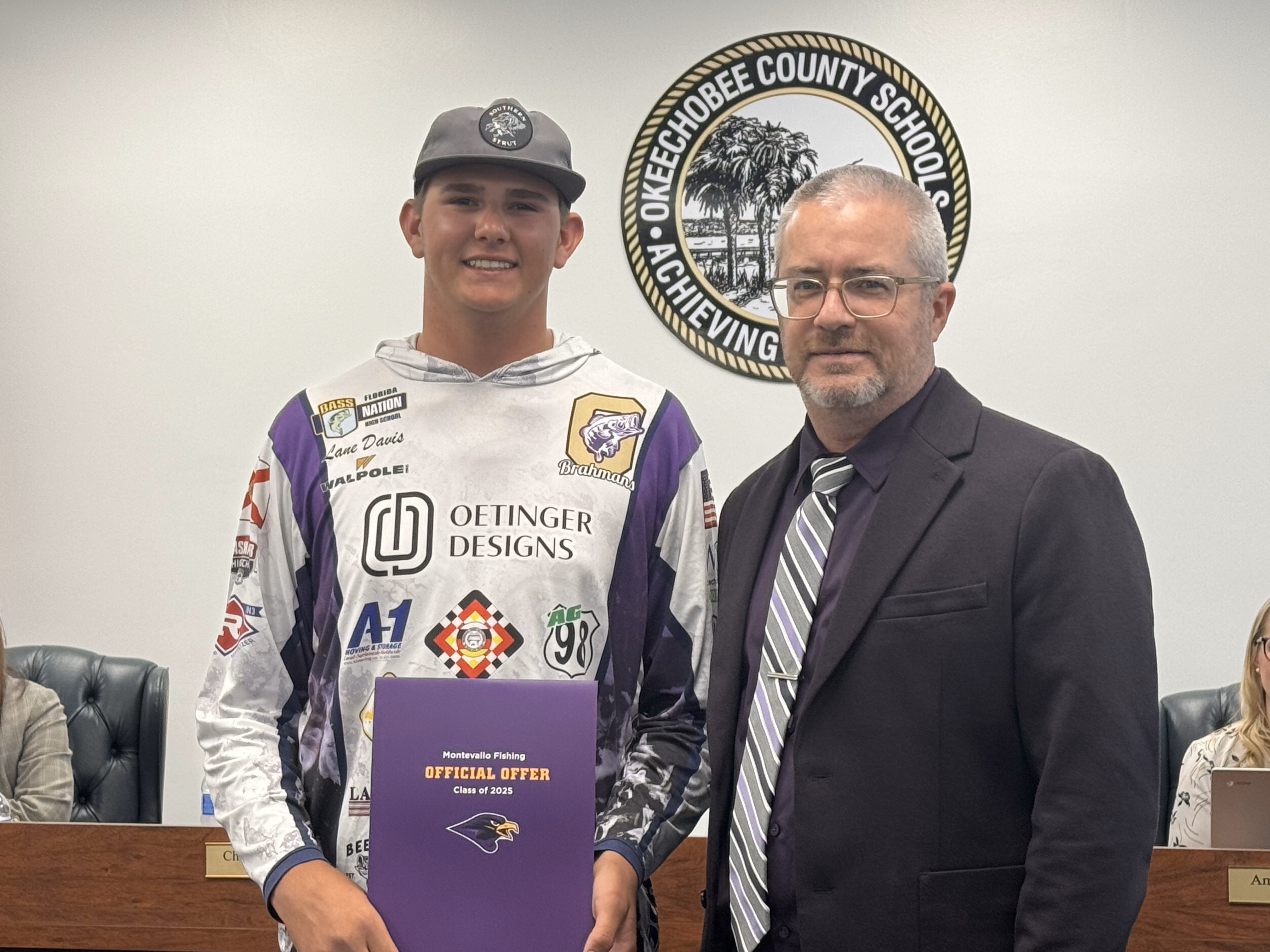 Lane Davis committs to University of Montevallo