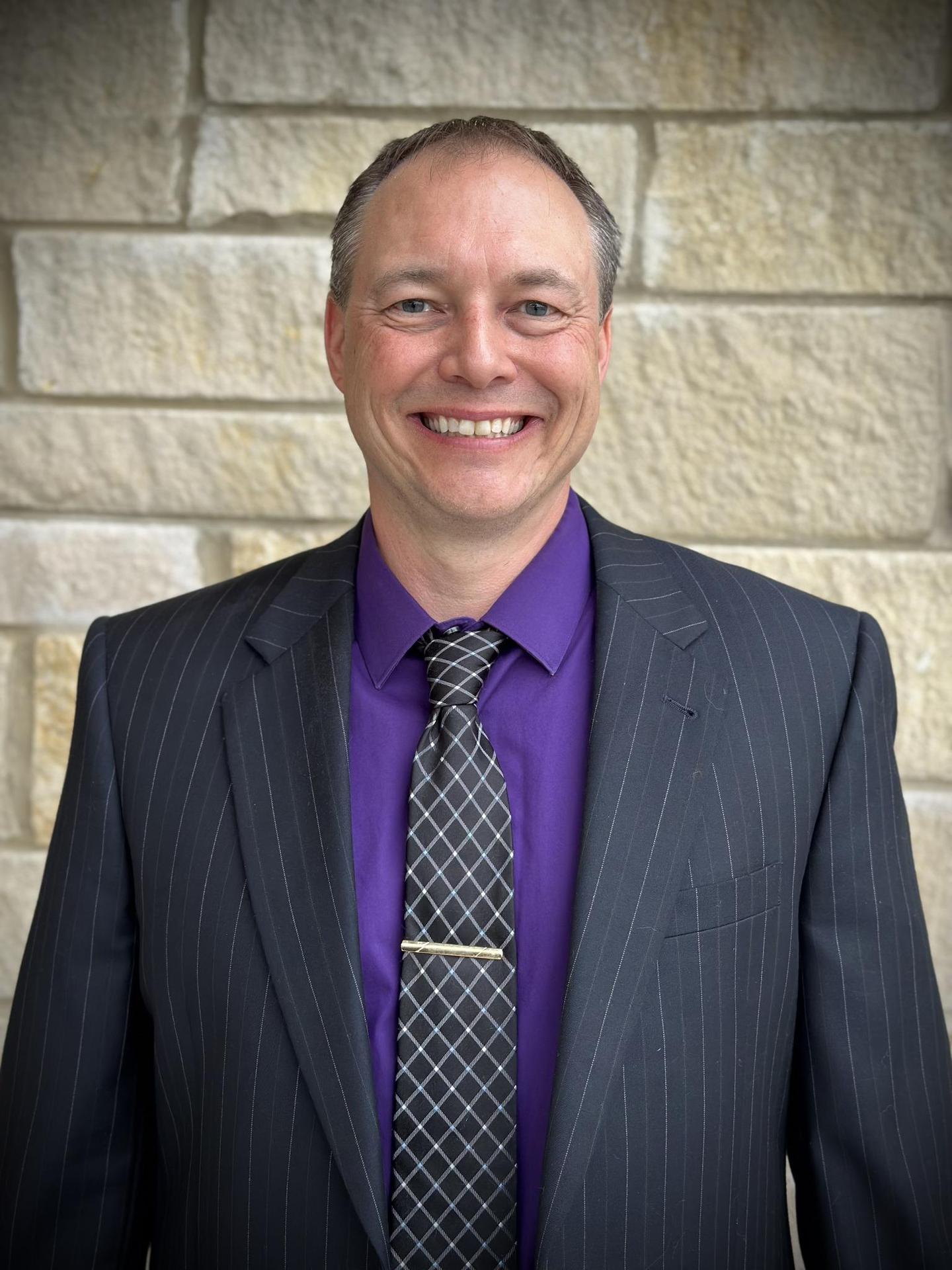 Andrew Gandrud - Caldwell Elementary Principalย