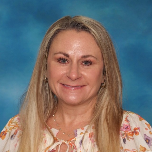 Kristi Kubicek  Employee of the Month