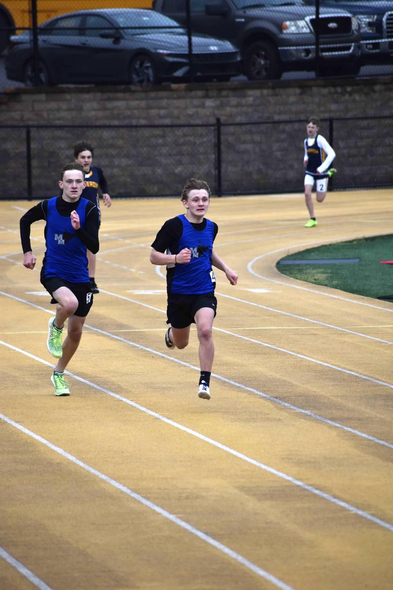 boys running