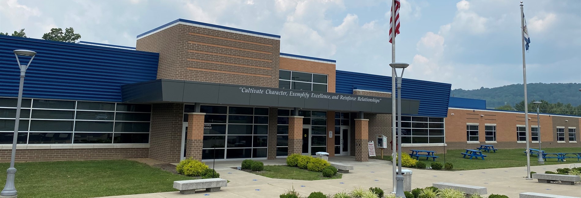 Front of suncrest elementary building 