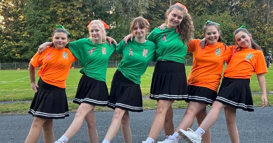 Jr Hi Cheerleaders