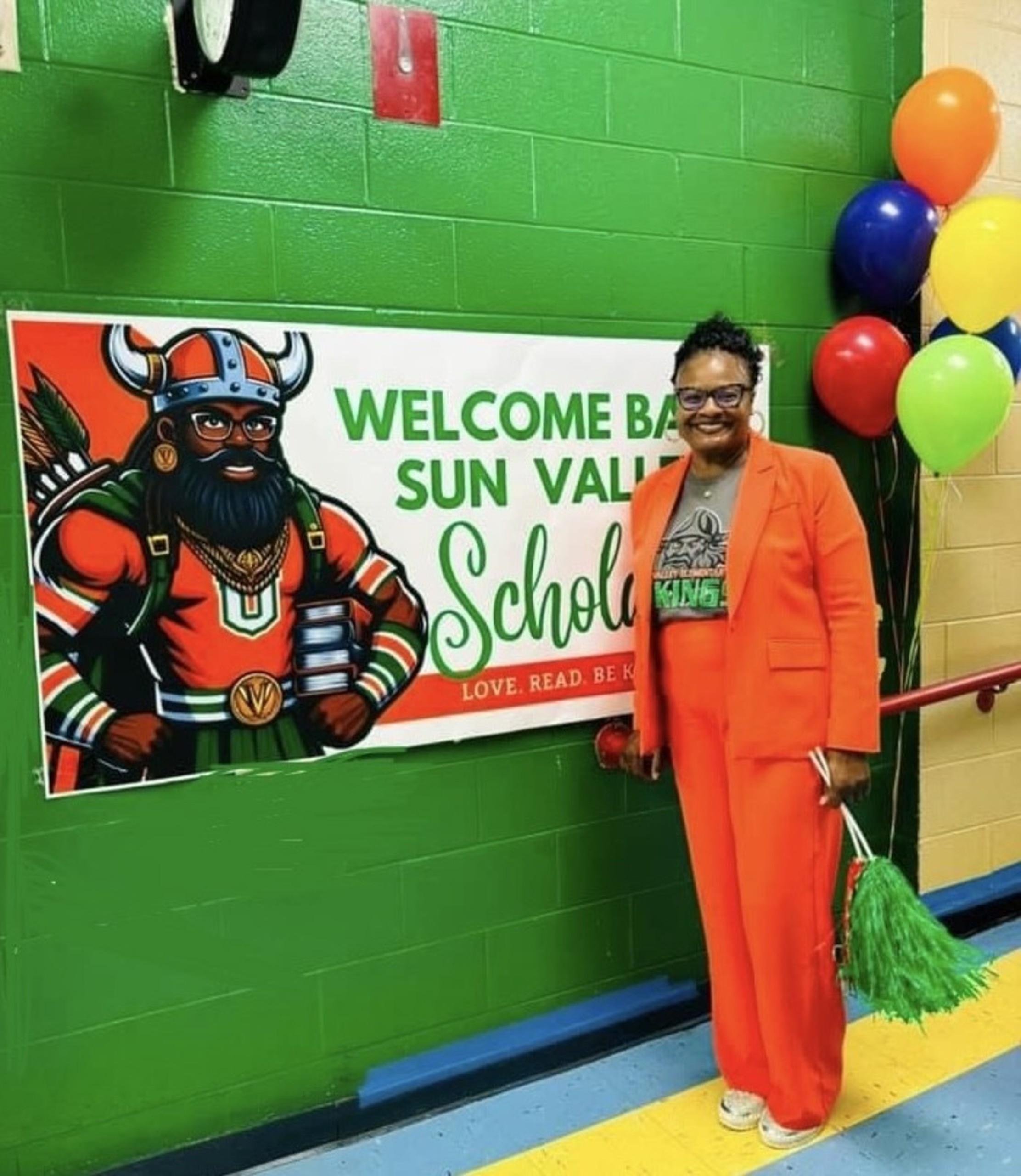 ミュージシャン Jackson Browne Happy Valley School STAFF Meet Our 2024 Teachers of the Year | Sun Valley Elementary