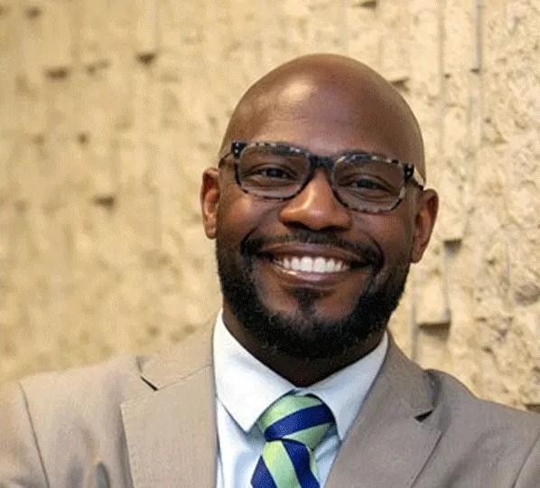 Andre' McLaurin Image