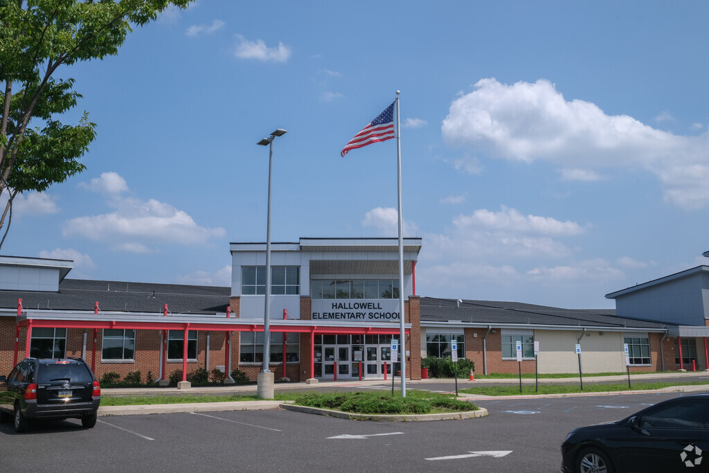 Hallowell Elementary
