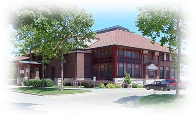 Vespasian Warner Public Library