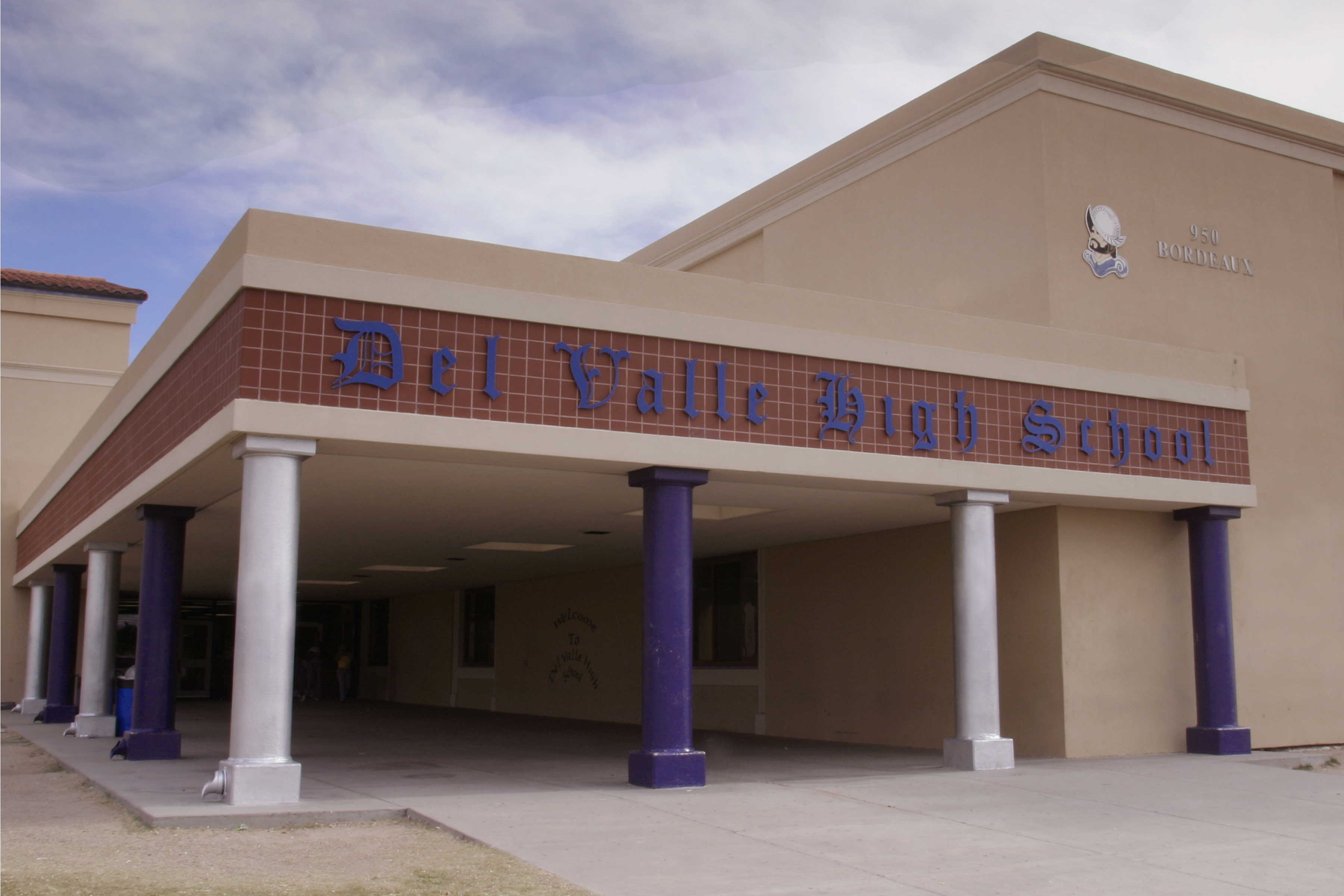 Del Valle High School