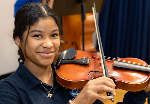 Young lady with violin
