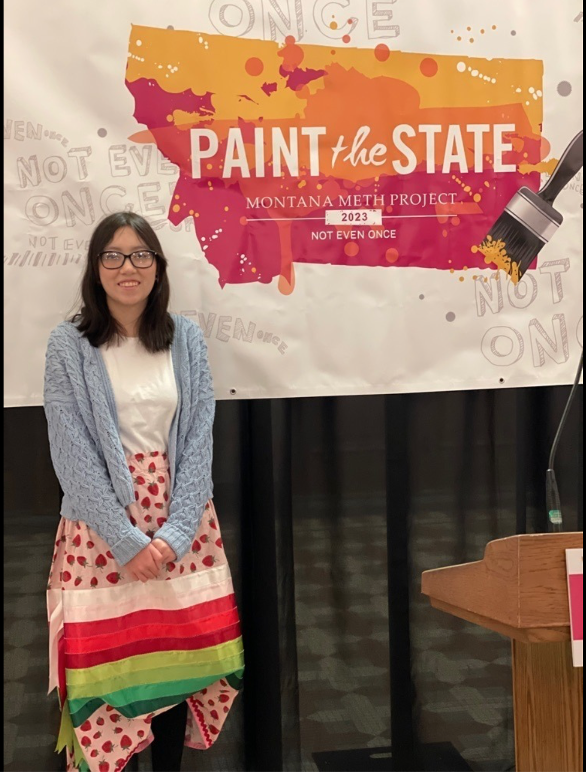 Our very own AMAZING Senior, Juliet MacDonald spoke with the Governor and many others at the Capitol Rotunda as the student voice for the Montana Meth Project, "Paint the State".  Juliet has created an original piece of artwork that will be an entry in the contest and we couldn't be more proud of her!